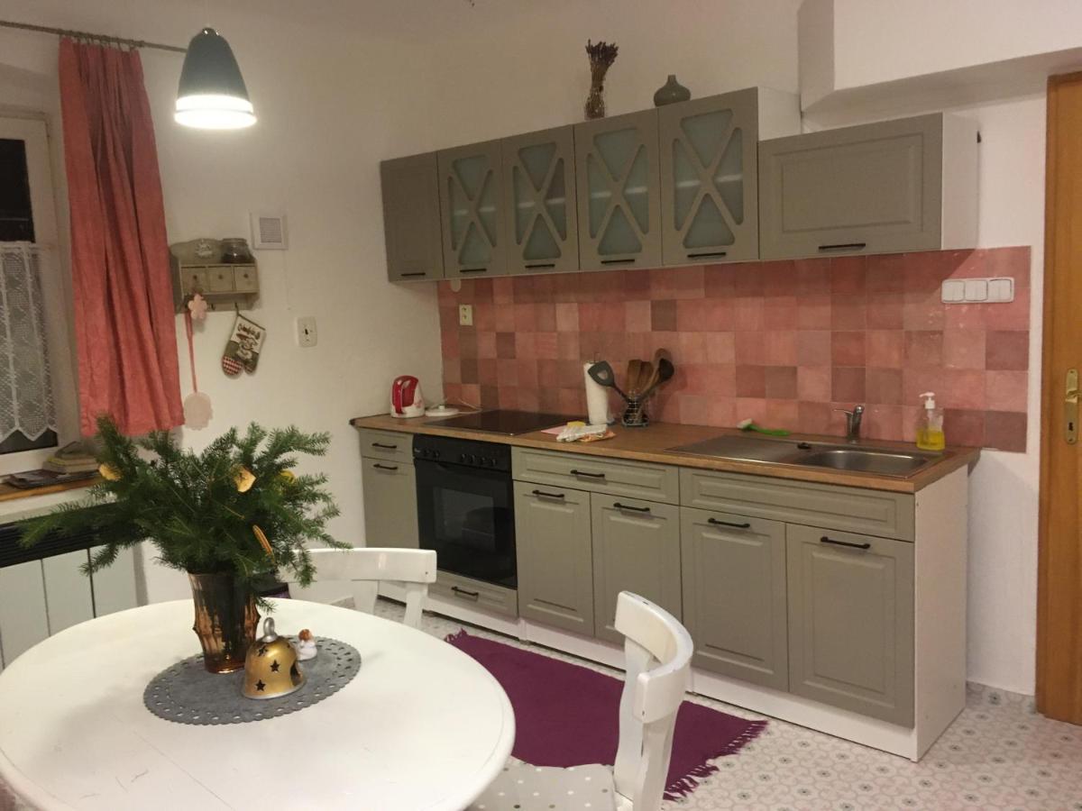 Apartmany Statek Cimer エクステリア 写真