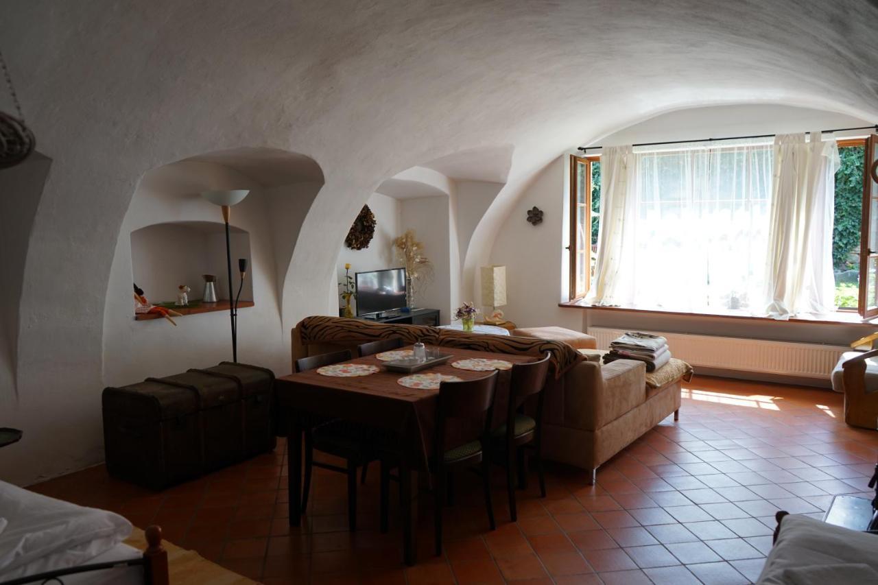 Apartmany Statek Cimer エクステリア 写真