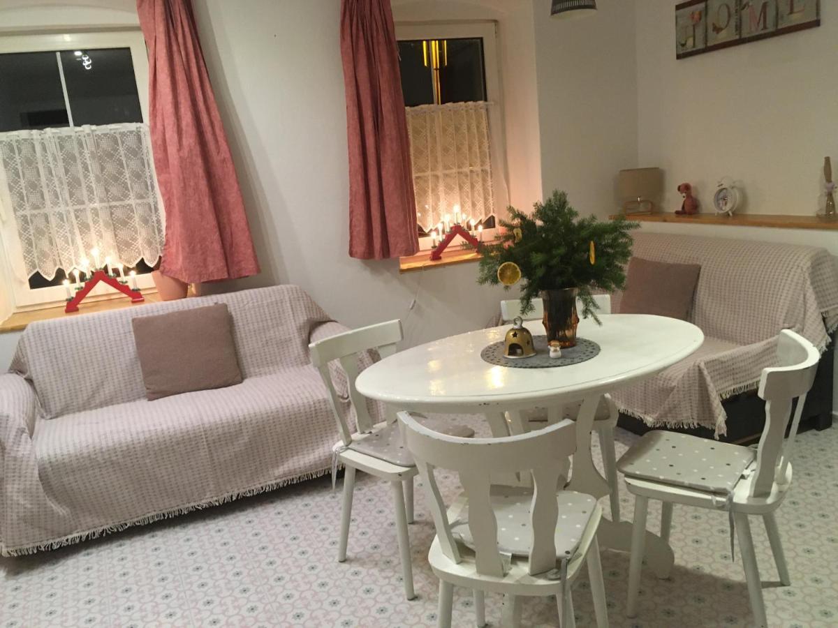 Apartmany Statek Cimer エクステリア 写真